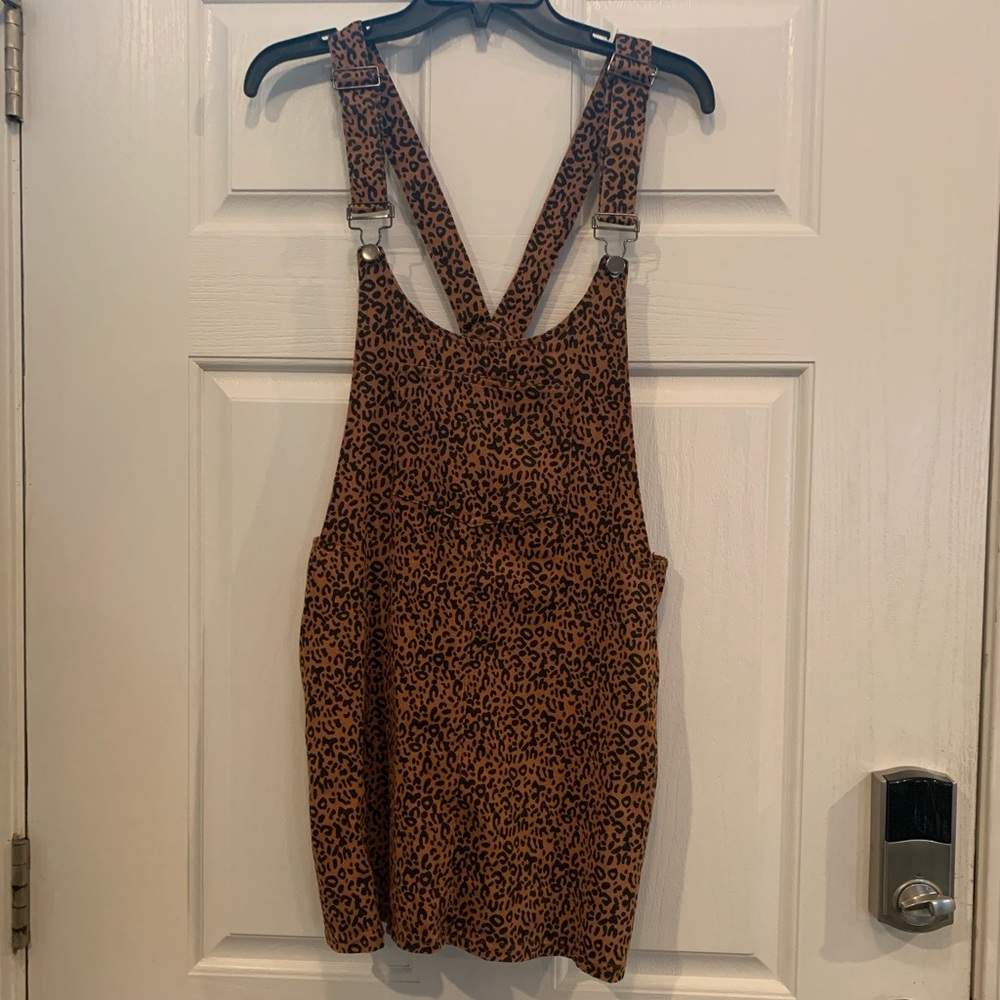 Forever 21 leopard print overall dress
